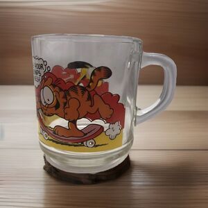 Vtg McDonald's Garfield Coffee Mug Odie Skateboarding Drinking Glass Jim Davis